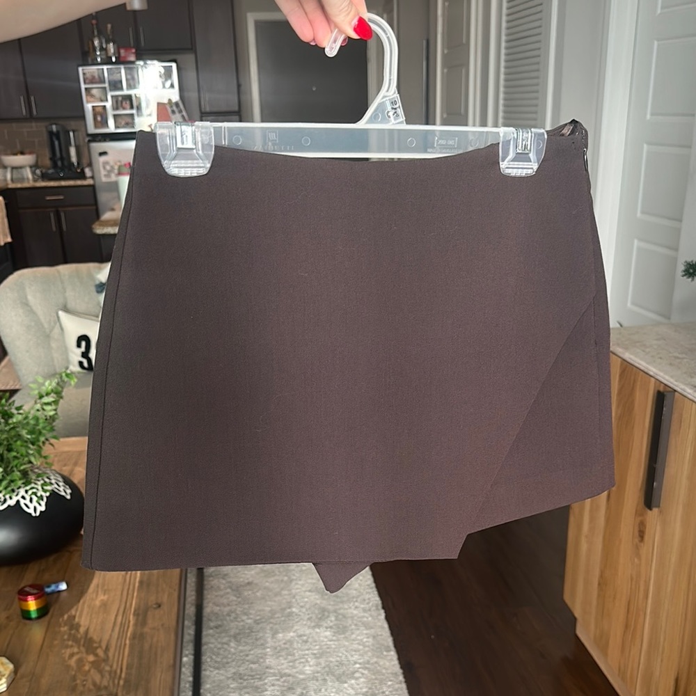 Zara Chic Brown Skort